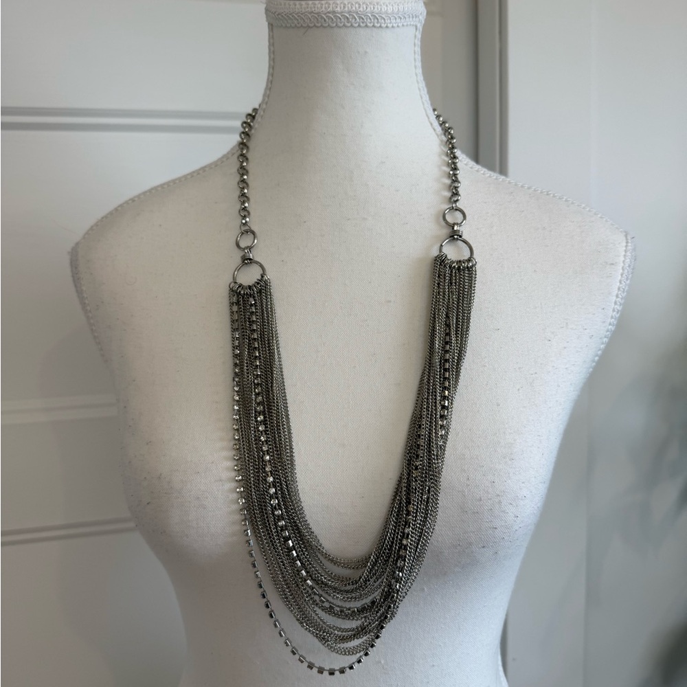 Elegant Silver Chain Necklace